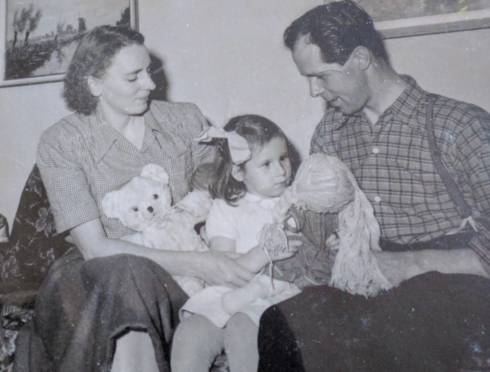 From left to right: Annette's mother, Annette (age 3) and her father. The night before sailing from Sweden to New York